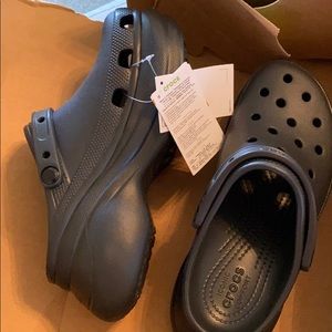 SoldCrocs bae clogs black size 8